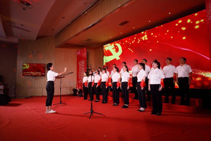 4、《沒(méi)有共產(chǎn)黨就沒(méi)有新中國(guó)》山東分公司